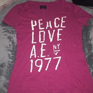 Pink American Eagle t-shirt